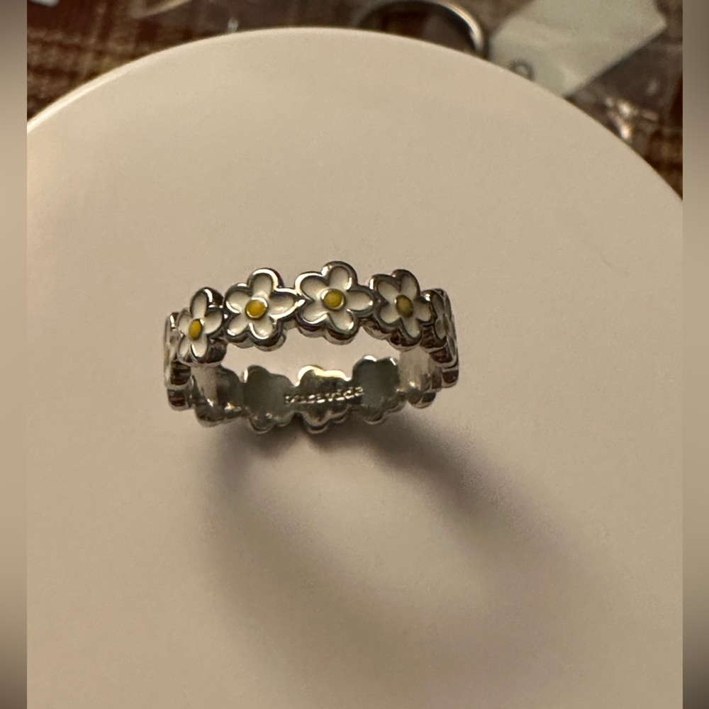 New-Pura Vida Painted Blooms Ring Size 5